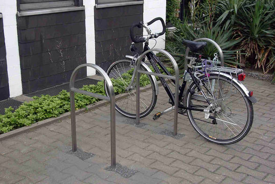 {f:if(condition: '', then: '', else: '{f:if(condition:\'\', then:\'\', else: \'Bicyle parking hoop Bicycle parking hoop Riva\')}')}