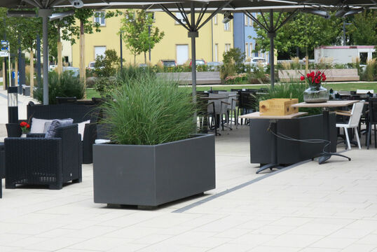 Bertrange, Luxemburg - Planter Bari round