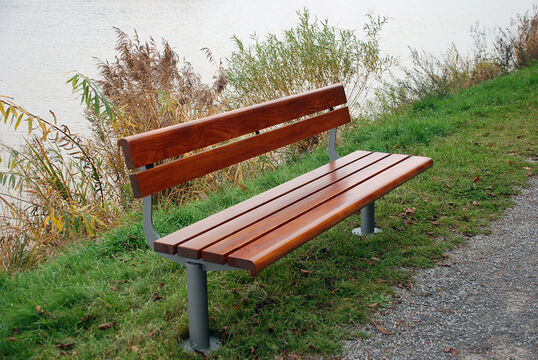 {f:if(condition: '', then: '', else: '{f:if(condition:\'\', then:\'\', else: \'Seat with timber seat base Seat Delmenhorst with timber seat base\')}')}