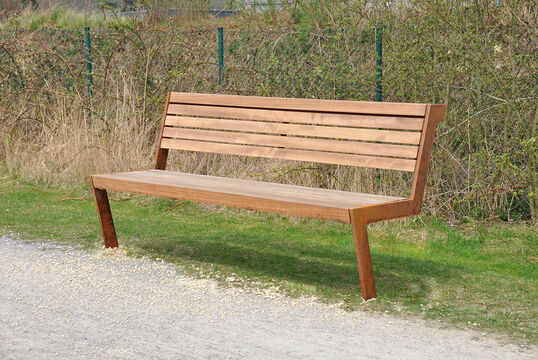 Seat Henne SL (bench)