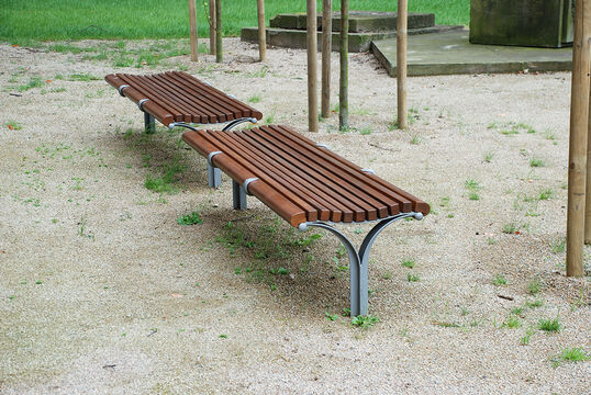 {f:if(condition: '', then: '', else: '{f:if(condition:\'\', then:\'\', else: \'Bench with timber seat base Bench Taragona with timber seat base\')}')}