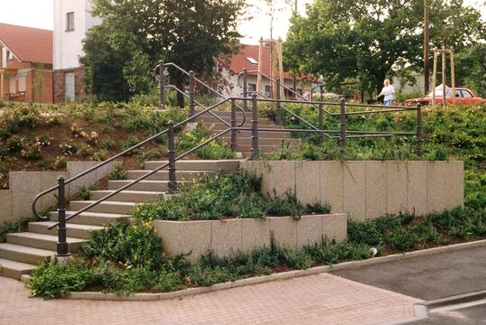 {f:if(condition: '', then: '', else: '{f:if(condition:\'\', then:\'\', else: \'Knee rail Knee rail Weserbergland\')}')}