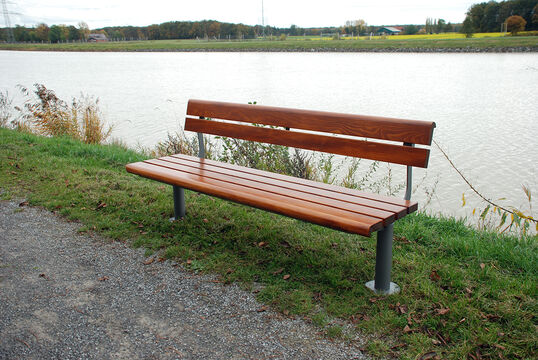 {f:if(condition: '', then: '', else: '{f:if(condition:\'\', then:\'\', else: \'Seat with timber seat base Seat Delmenhorst with timber seat base\')}')}