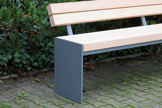 {f:if(condition: '', then: '', else: '{f:if(condition:\'\', then:\'\', else: \'Seat Kalmar with timber seat base Seat Riga with timber seat base\')}')}