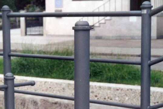 {f:if(condition: '', then: '', else: '{f:if(condition:\'\', then:\'\', else: \'Steel bollard Steel bollard Bayern\')}')}