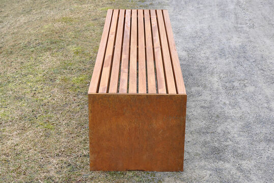 {f:if(condition: '', then: '', else: '{f:if(condition:\'\', then:\'\', else: \'Seat Bench Kalmar\')}')}