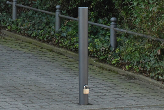 {f:if(condition: '', then: '', else: '{f:if(condition:\'\', then:\'\', else: \'Push button bollard Push button bollard Kiel\')}')}