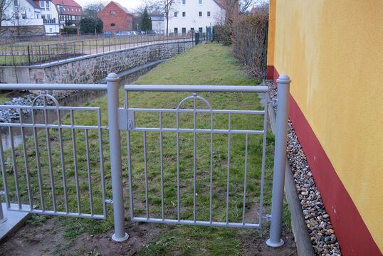 {f:if(condition: '', then: '', else: '{f:if(condition:\'\', then:\'\', else: \'Handrail Hand rail Norden\')}')}