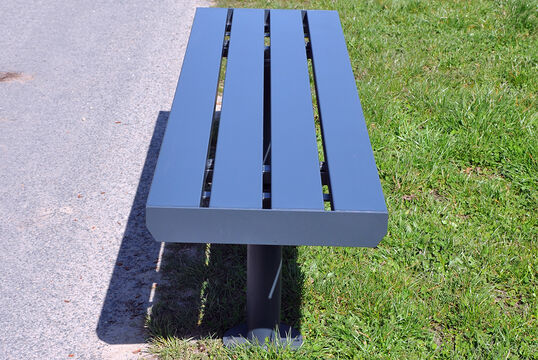 {f:if(condition: '', then: '', else: '{f:if(condition:\'\', then:\'\', else: \'Bench with steel seat base Bench Aurich ST with steel seat base\')}')}