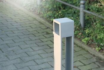 Folding bollards