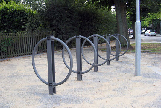 {f:if(condition: '', then: '', else: '{f:if(condition:\'\', then:\'\', else: \'Bicyle parking hoop Bicycle parking hoop Scape R\')}')}