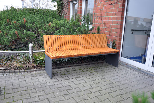 Sitzbank mit Holzauflage Banc Düsseldorf avec assise en bois