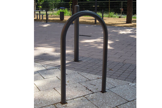 {f:if(condition: '', then: '', else: '{f:if(condition:\'\', then:\'\', else: \'Bicyle parking hoop Bicycle parking hoop Mira\')}')}