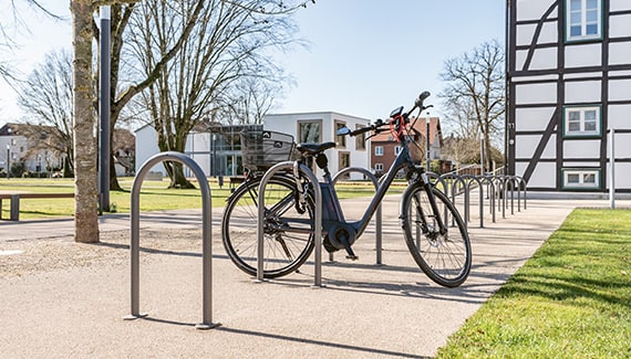 Convenient parking of the bicycle